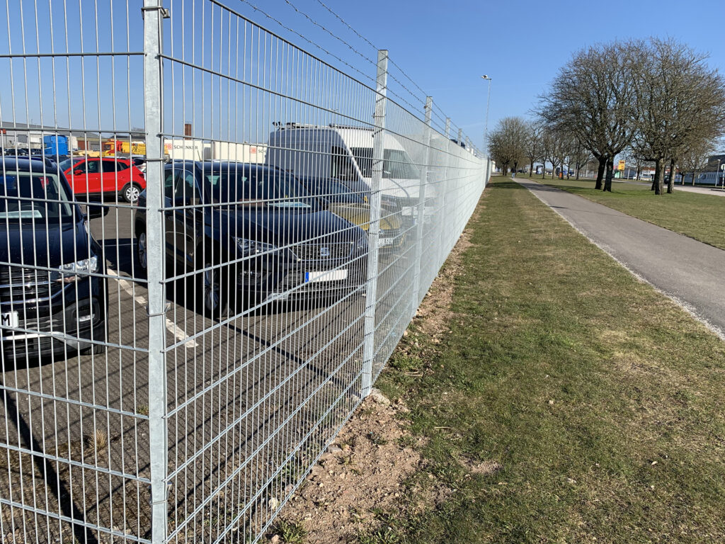 Panelstaket